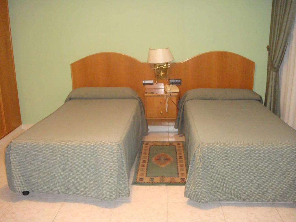 Hostal Serpol Palencia Ruang foto
